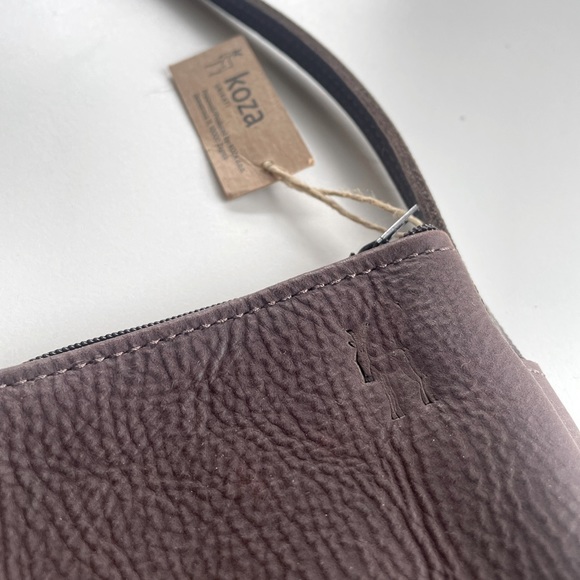 Koza Brown Leather Cross Body Bag - Picture 6 of 9